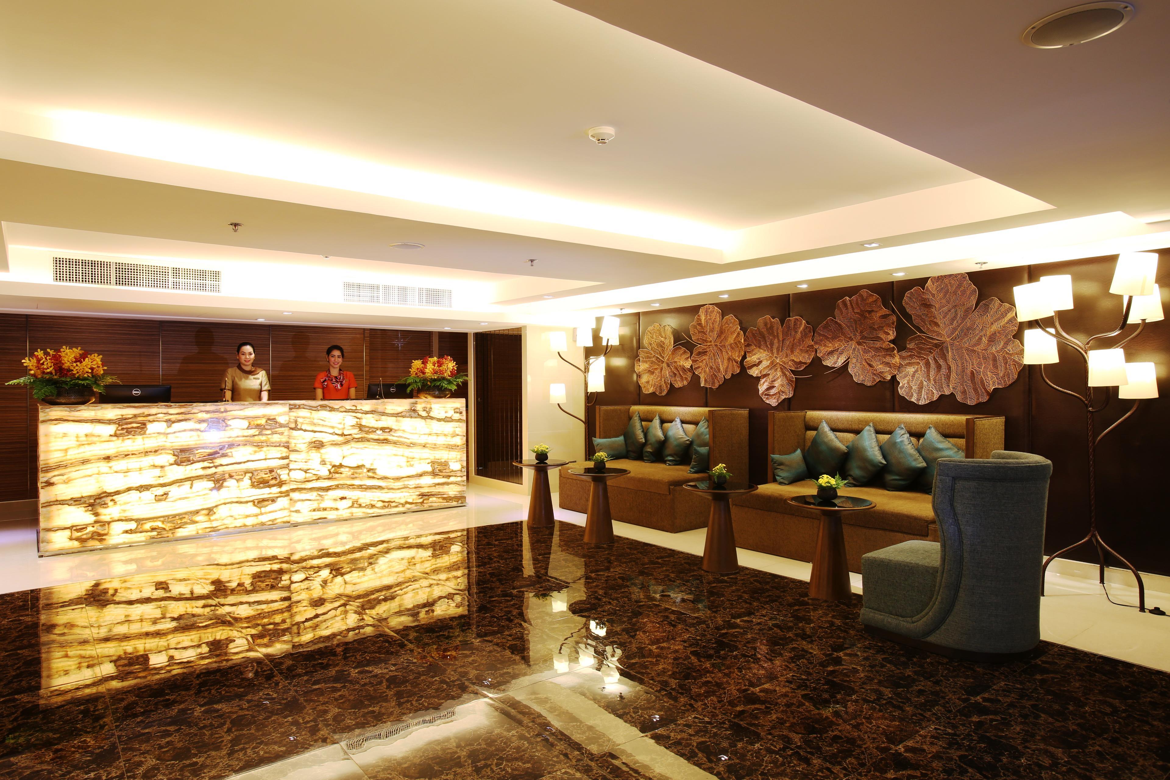Hotel Ramada By Wyndham Bangkok Sukhumvit 11 Zewnętrze zdjęcie