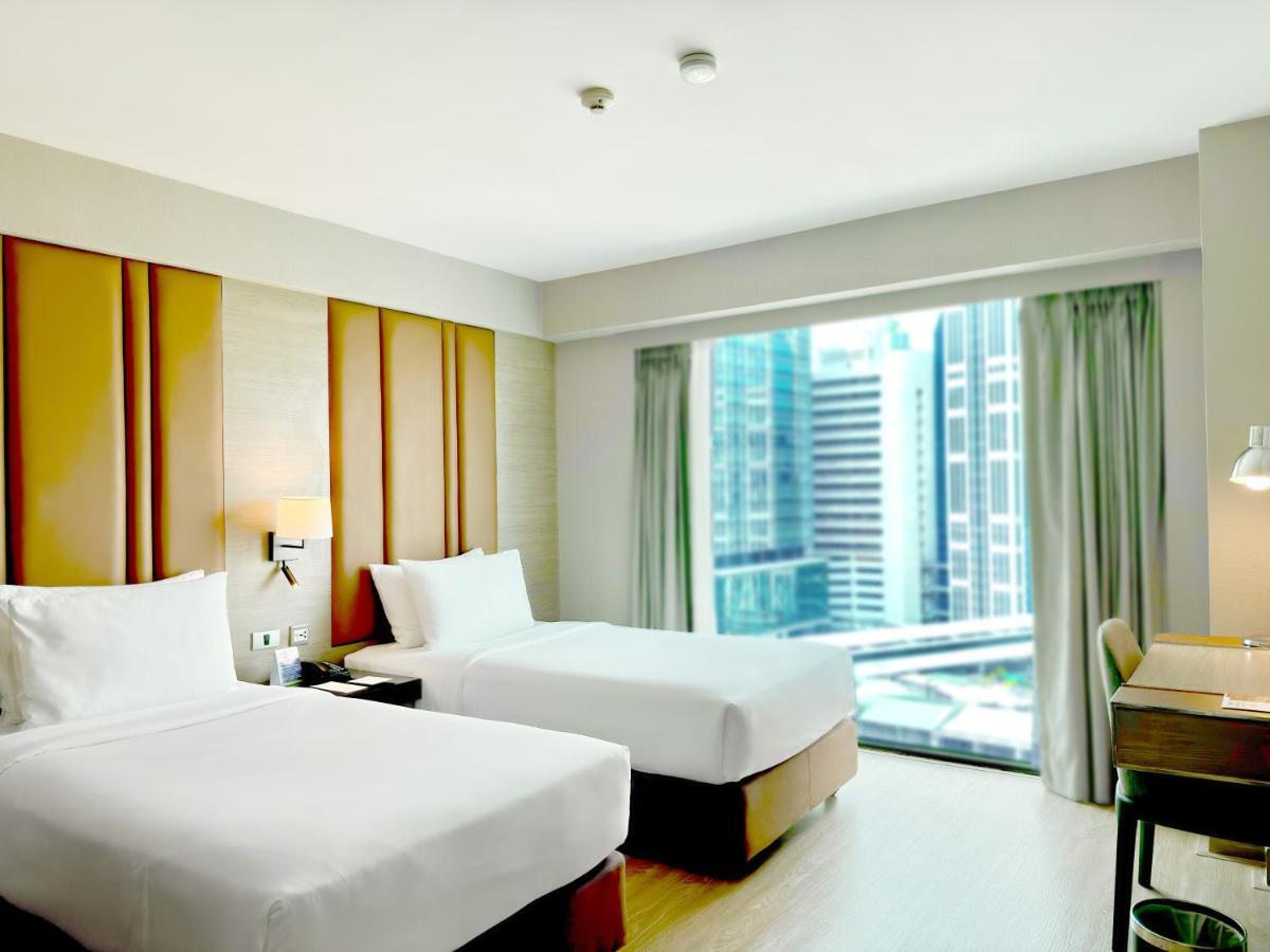 Hotel Ramada By Wyndham Bangkok Sukhumvit 11 Zewnętrze zdjęcie
