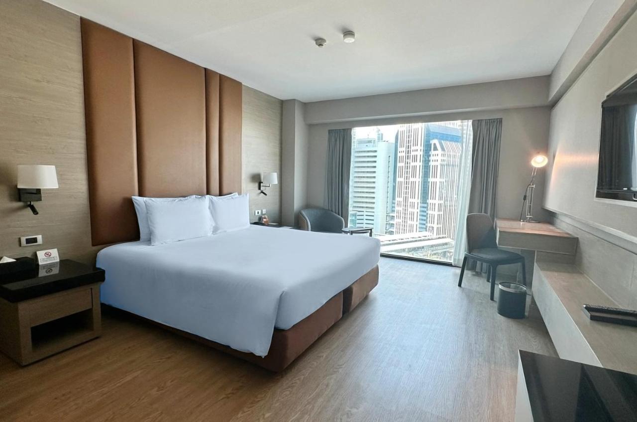 Hotel Ramada By Wyndham Bangkok Sukhumvit 11 Zewnętrze zdjęcie
