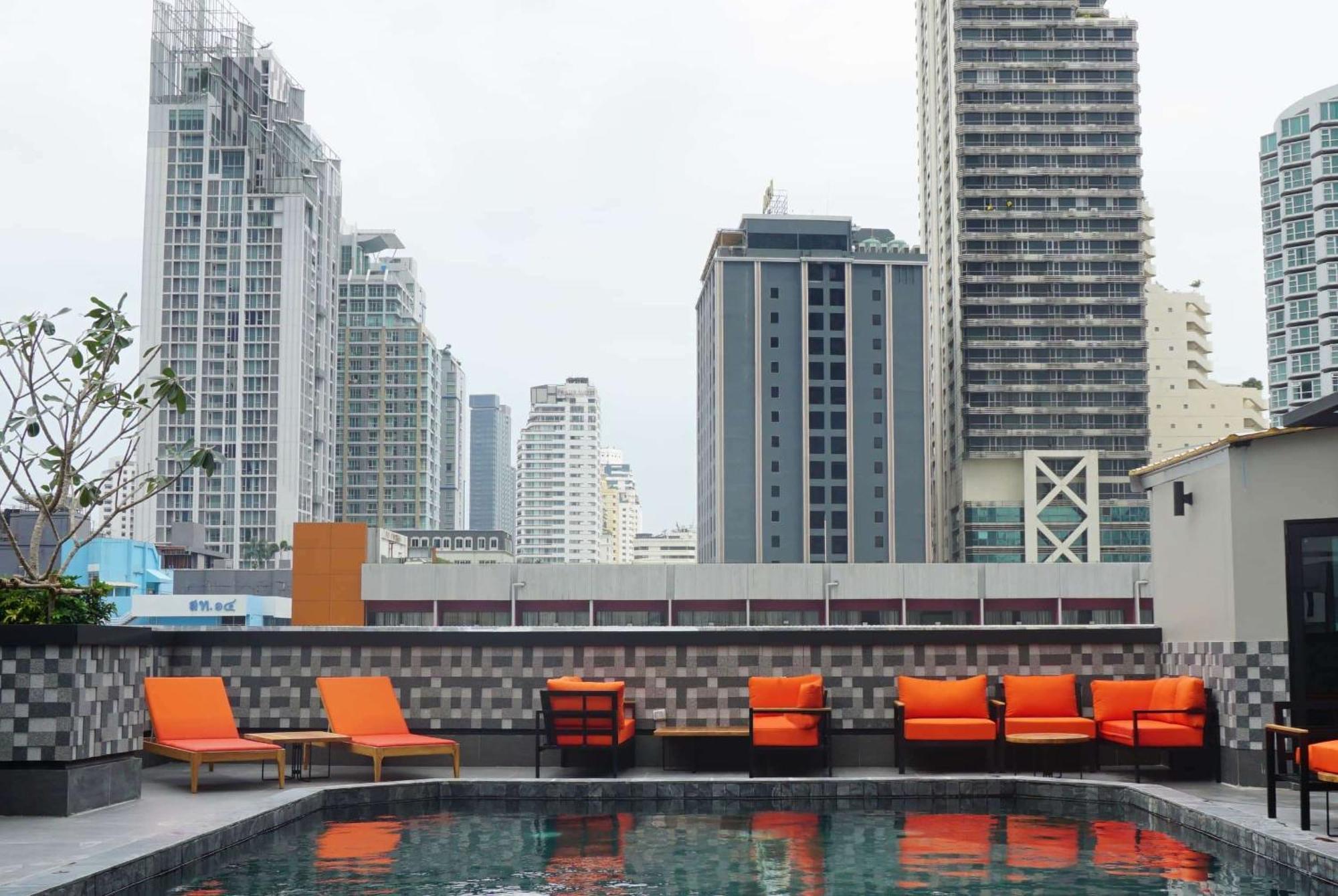 Hotel Ramada By Wyndham Bangkok Sukhumvit 11 Zewnętrze zdjęcie